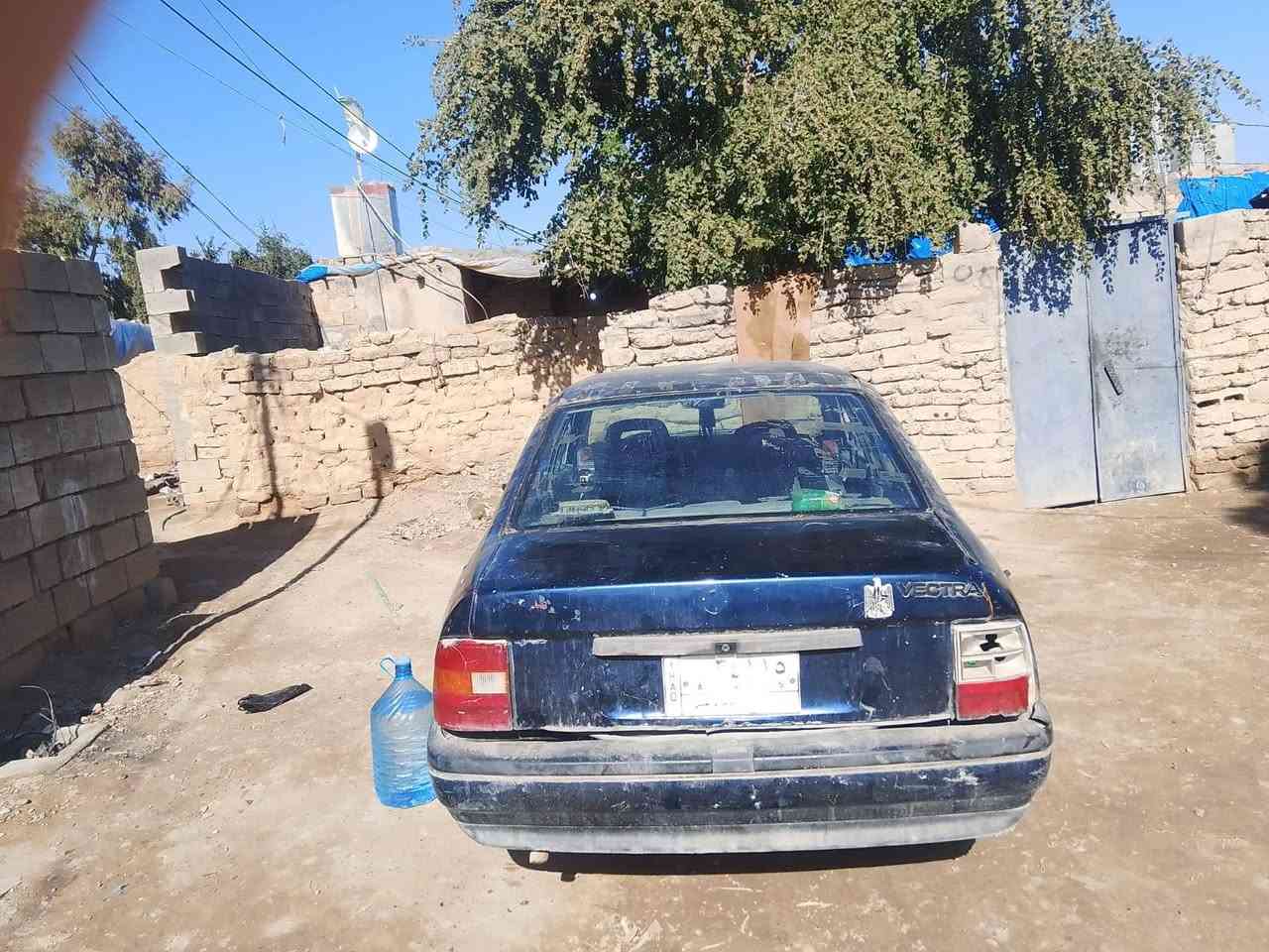 فكترا 1600 شرط جير ومحرك محور بس الكابريته السعر 20 ورقه وبيها مجال الاستفسار على  ***********
