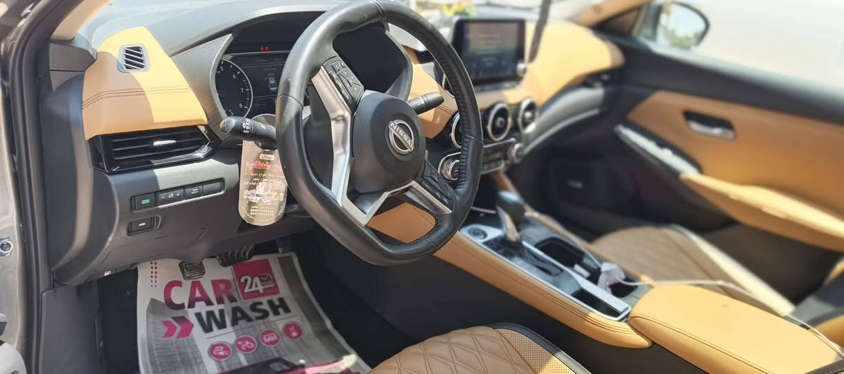 سياره سنترا فول مواصفات 2024 ضرره بسيط كلش ماشيه ٤٢الف 155 بيه مجال ***********
