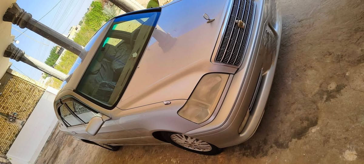 ملكه قماره بس والباقي كفاله موديل 2001 بيه استمارة حجز السعر 45 أو بيه مجال بصيط ديفور الزغيره ***********
