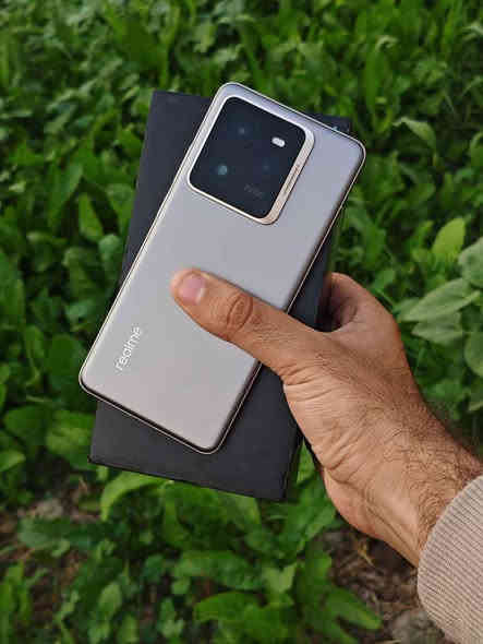 يارزاق 
متاح ريلمي جيتي7برو
ذاكرة 512/12 شاحنه 67 واط
معالج سناب دراكون8Elit
زووم 120x
ببجي 120 فريم
السعر 800 الف
***********
 ***********
مكاني طويريج يتوفر توصيل بابل كربلاء الهندية
