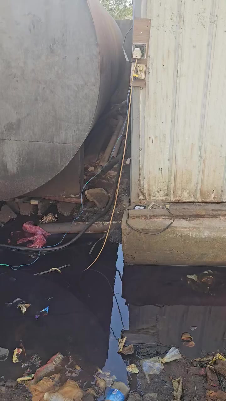 تانكيات خزن لبيع سعه ١٥الف حديد ٤ملم هاتف ***********
