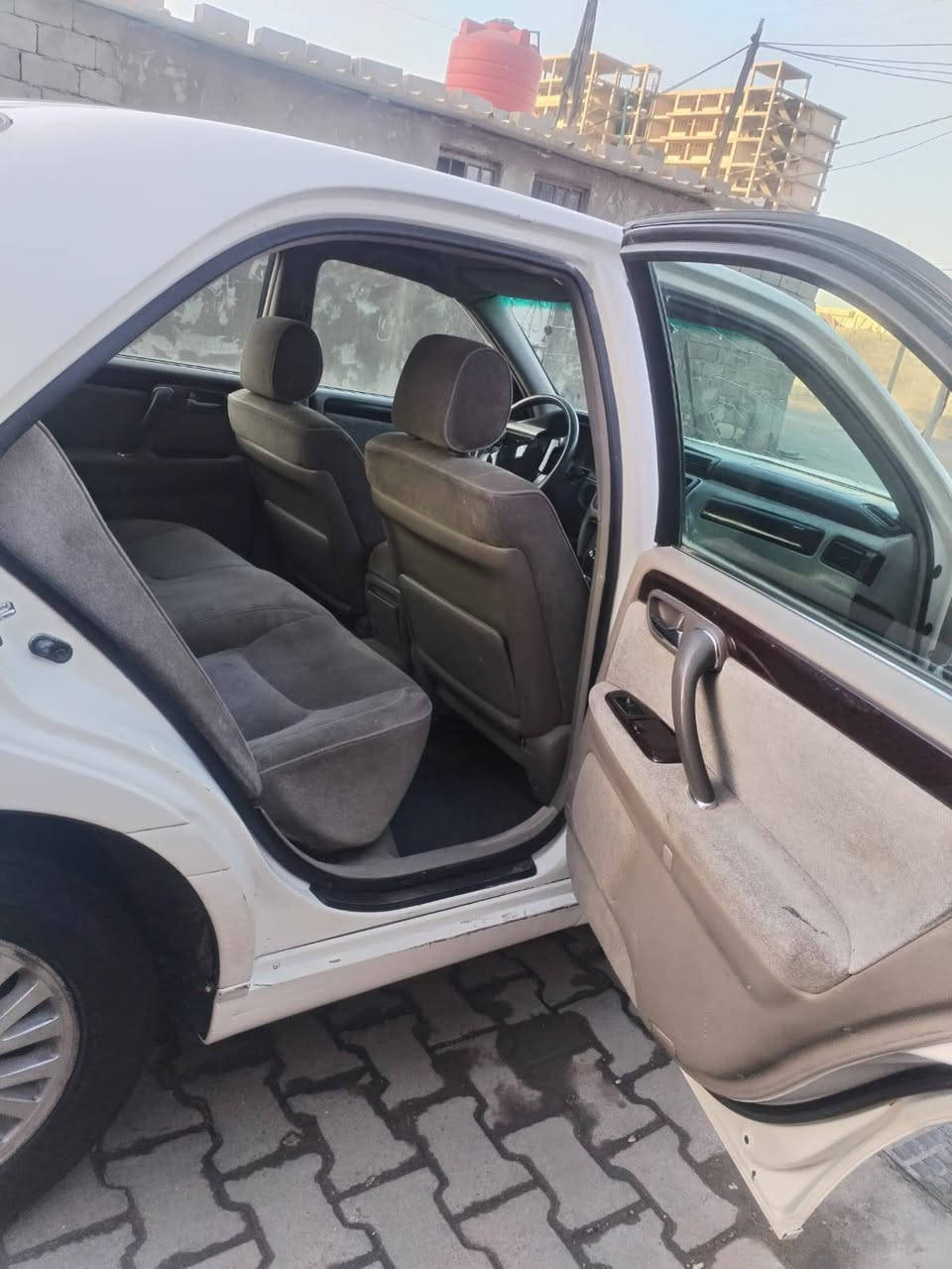 جنون أدوات كصه جنطه العنوان البصره أستفسار ***********سعر٣٣ قفل كفاله مكينه وكير تبريد كفاله سياره بس رقام فقط
