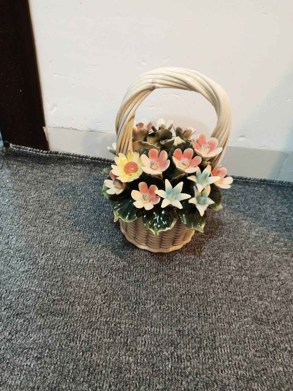 السلام عليكم  غراض بيت للبيع نظاف كلش واكو بيهن جدد
الراي يتفضل خاص وعندي قطع ثري. دي هم


**إذا كنت صاحب هذا الإعلان وتريد حذفه لأي سبب، رجاءا أرسل رسالة إلى الدعم الفني**