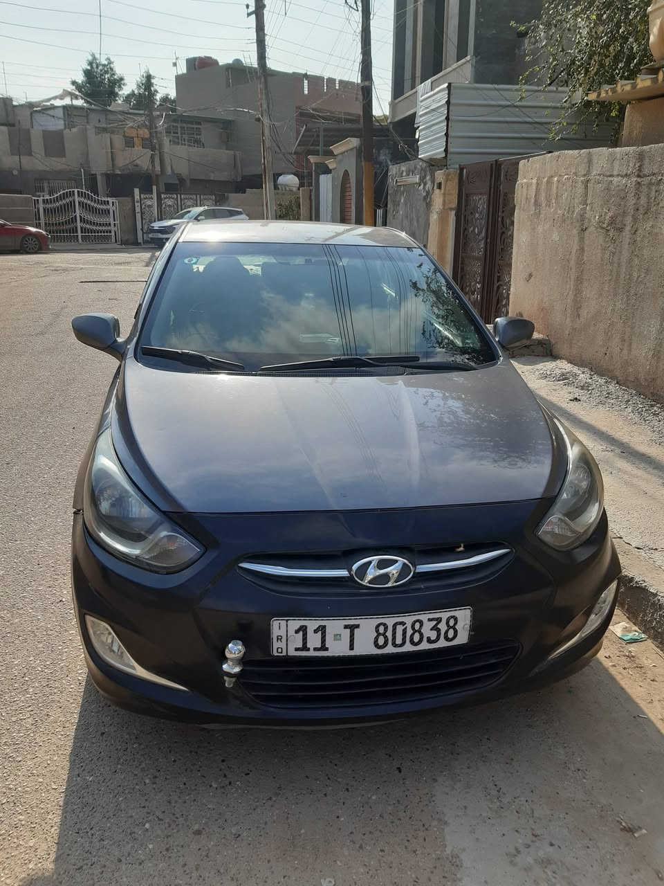 للبيع هونداي أكسنت ٢٠١٧
رقم بغداد الدولي الجديد
سنويه جديده بأسمي 
محرك 1600 GDI
كير اوتوماتيك AT  
تخم تاير نظيف 
باتري جديد 
تبريد ممتاز جداً
تدفئه ممتازه 
داخل رصاصي نظيف
ضربتها من امريكا بابين عكس السايق واحد مبدل وثاني مصلح 
السعر ٨٥ ورقه وبيها مجال بسيط 
مكاني الشعب
***********
