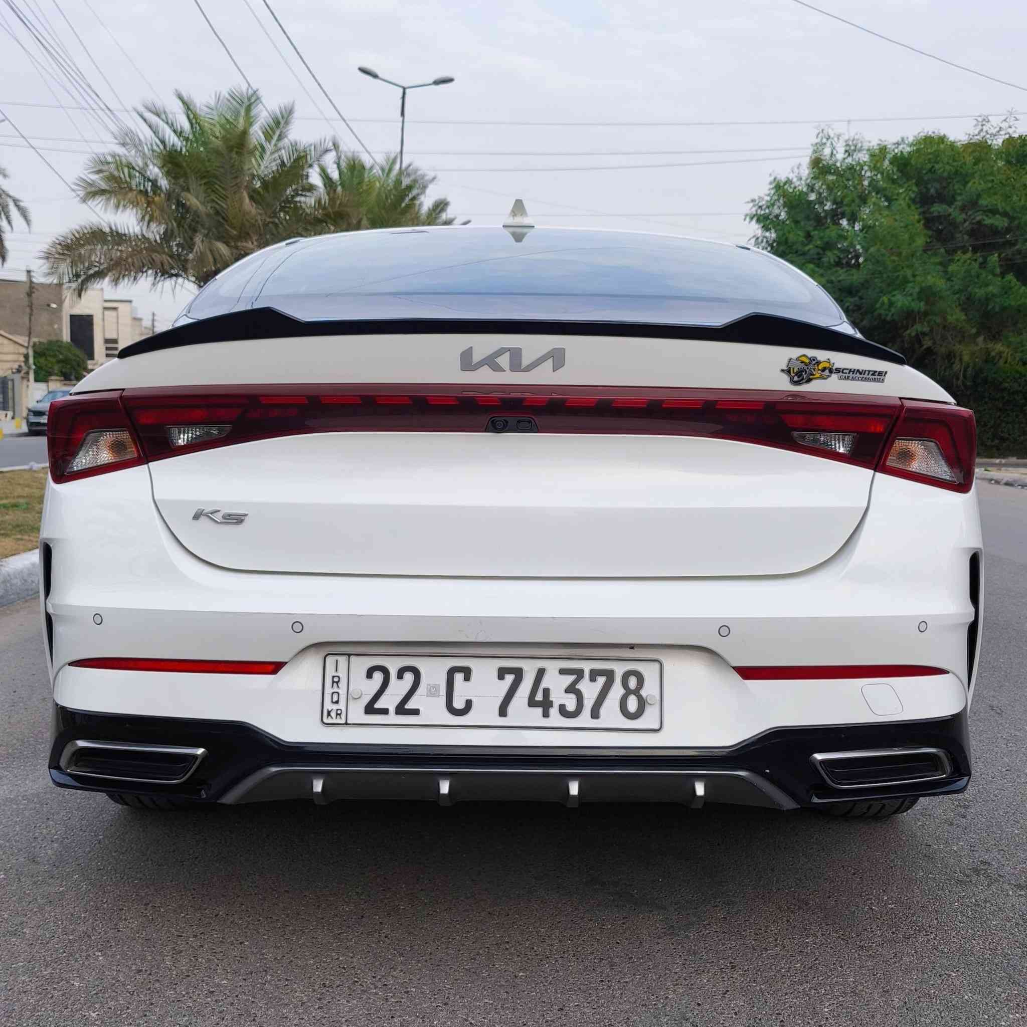 كي فايف خليجية 2022 فول عدا البانوراما
محرك 2000 دوش
رقم اربيل شرط التحويل
ماشيه 47 km

بصمـه تشغيـل + بصمـة ابـواب
ترحيـب عنـد الاقتـراب
صنـدوك ذكـي
كشنـات جلد 
كشـن كهرباء
حساسات اماميه وخلفيه
مري شفط + شاير مري
نظـام ABS
لايـت اربـع عدسـات 
لد نهاري
شاشـه كبيـره -كاميـرا دواره
ابـل كـار بلـي / اندرويـد اوتـو
كـروز سرعـه 
تحكـم ستيـرن 
تبريـد بيانو
اربـع مـودات قيادة

ملاحظة / بيها صبغ جاملغ وباب بسبب طخه بسيطه 

السعـر 183

*********** اتصـال فقـط

مكانـي/ بغـداد
