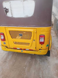 تكتك موديل 21 شهر 11 مكينه 3وعشرين جديده سعر 7 ونص 07747350033