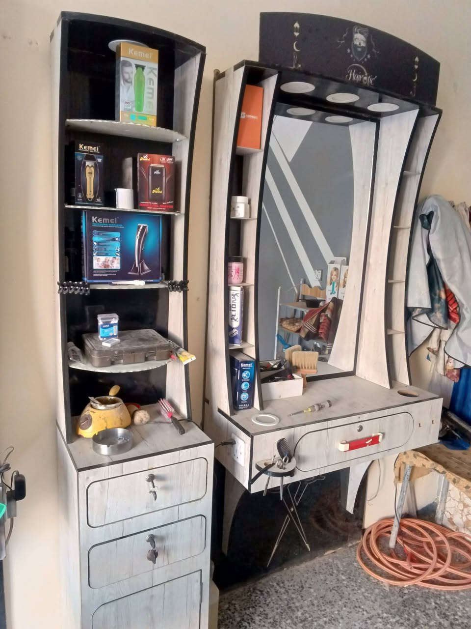 هذني الغراض للبيع الي يحب ايخابرني اويدلل مكاني بغداد الشعله رايدهن 300اوبيهن مجال ***********
