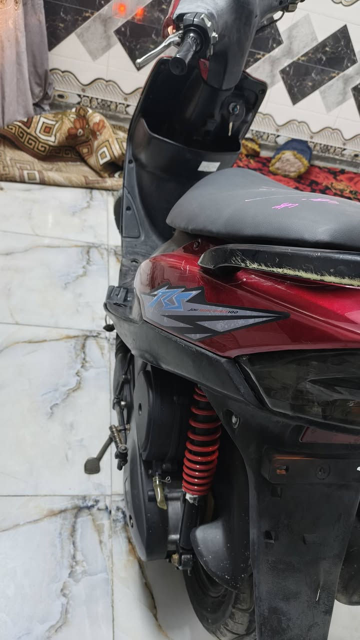 السلام عليكم دراجه ماكس عدله كله شغال سلف هندر أشاير كهربائيات مابيها اي نقص جيب فيتر وتعال افحص كله شغال  السعر 650 العنوان بغداد مدينه الصدر اتصل ***********
