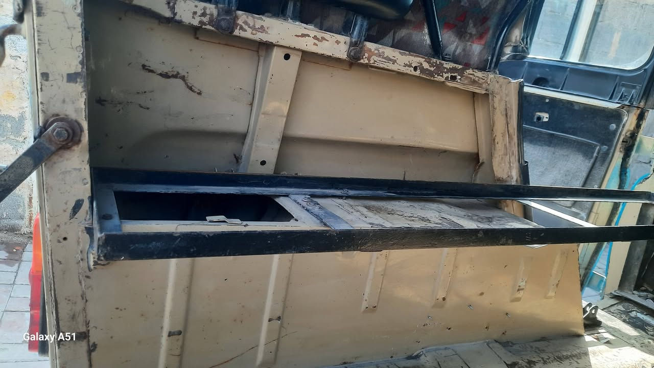 سلام عليكم واز 2004فحل باور ستيرن 4دسكات ***********
