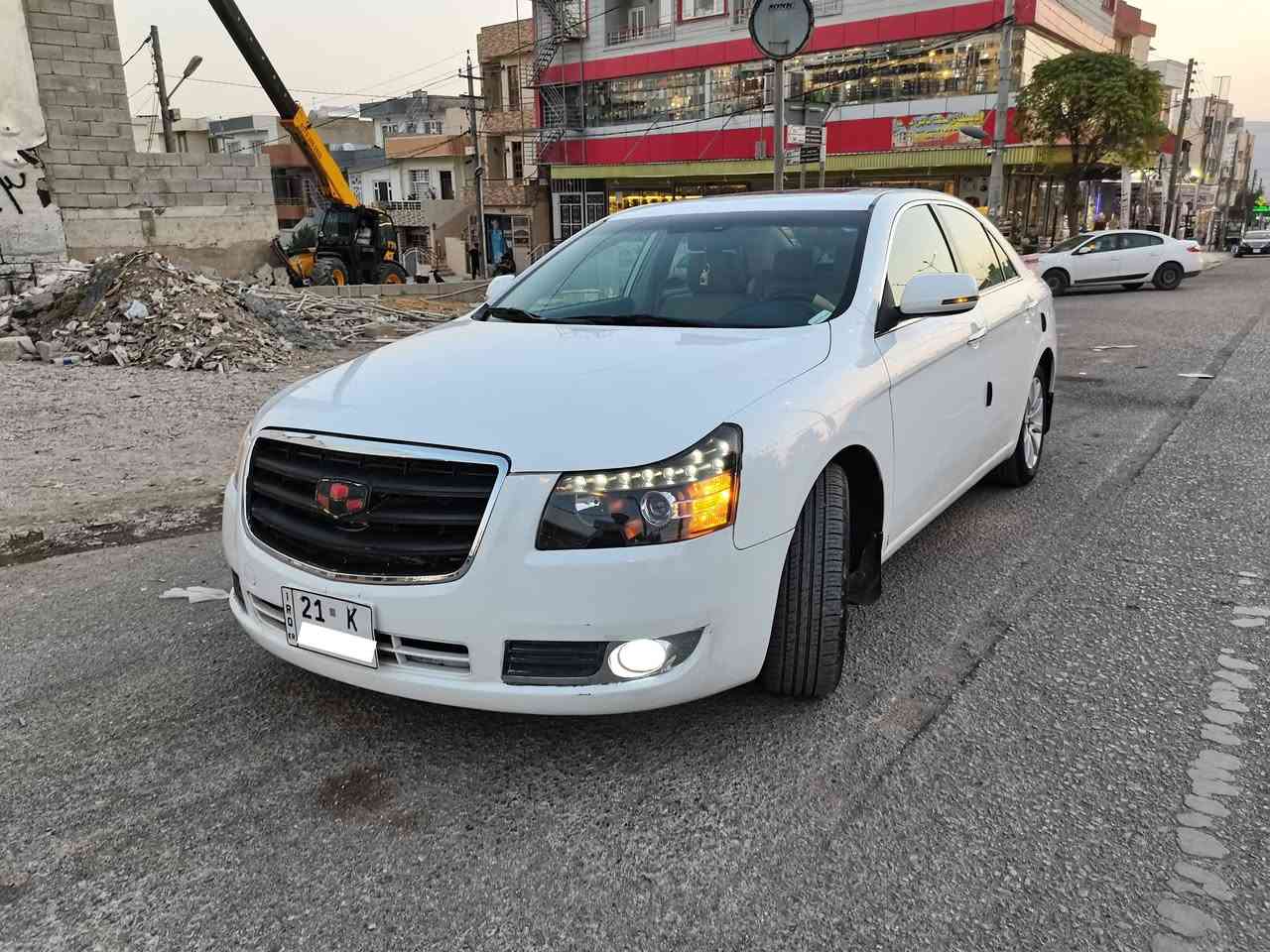 مرحبا عزيزي
2013 جيل إمجراند
ذهب 106 ألف فقط
للبيع مستعمل و اوتوماتيك
فقط ضعه بإسمك

الميزات:
اربع زجاج كهرباء واتوماتيك🔹
جلد منزلق ووسادة🔹
حالة التكييف 🔹
للبيع مستعمل و اوتوماتيك
كامري 2.4 🔹
للبيع السيارة مستعملة وعداد الكيلومترات أوتوماتيك
السعر 81 فرصة أخوية
***********
***********
