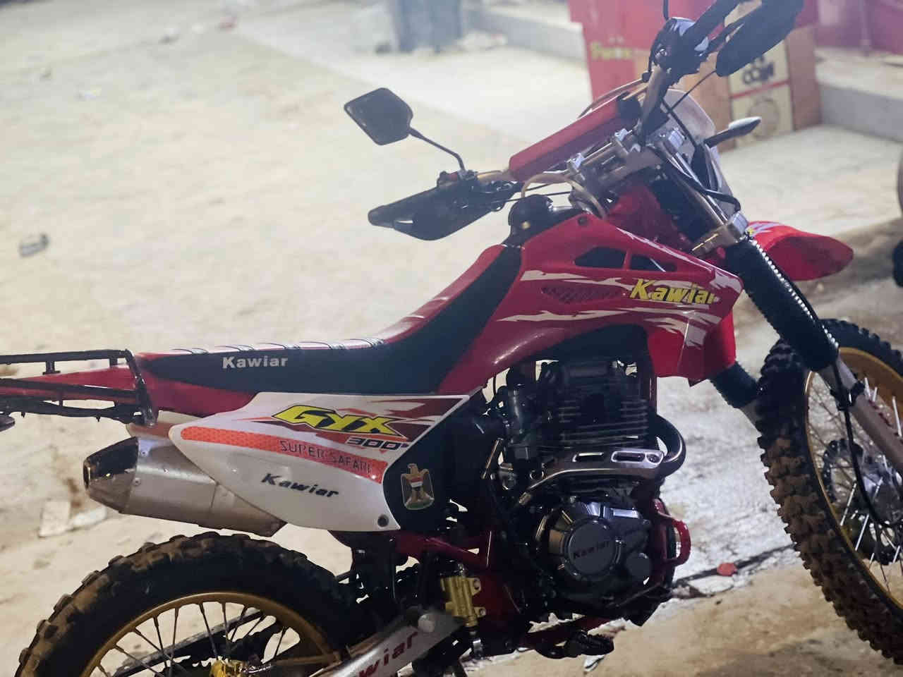 السلام عليكم دراجه للبيع او مراوس ايراني ضاغطه وزنجيل دراجه مكينه 300ضاغطه وزنجيل كايوار مكاني سامراء السعر 1100وبي مجال للطيبين ***********
