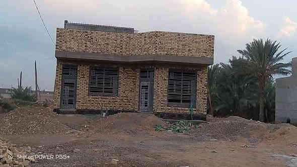 السلام عليكم يعلن مكتب البارون  لعقار
              قطع مع هيكل للبيع 
                           ~~~~~~~~~~
قطع للبيع مع هيكل للبيع طابو زراعي صرف سند 25
مساحة البيت والهيكل 900متر
الهيكل كامل صب حداديه ماء مجاري 
الهيكل عايز تشطيب داخلي ويكمل 
خدمات كاملة ومنطقة سكنية 
ليحب يراجع المكتب البارون للعقار
          بأدارة اخوكم جاسم البارون 
        ~~~~~~~~~~~~~~~
استفسار المكتب ///0784386131
واتساب المكتب ////***********
جاسم البارووووون ////***********
جاسم البارون للتصوير وترويج كافة العقارات حلة
