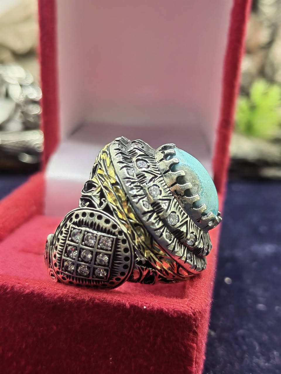 خاتم فضة صياغة إيرانية 💎
بحجر فيروز نيشابوري ✨
مقاس 19/20
للحجز والتواصل: 01016147535
تجيب بسرعة


**إذا كنت صاحب هذا الإعلان وتريد حذفه لأي سبب، رجاءا أرسل رسالة إلى الدعم الفني**