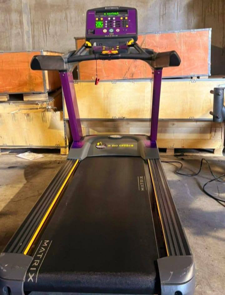 يتوفر أجهزة رشاقة حاوية
لايف فتنس الحديث 
ماتريكس 
تواصل اتصل 
برقم *********** واتساب 
*********** واتساب
