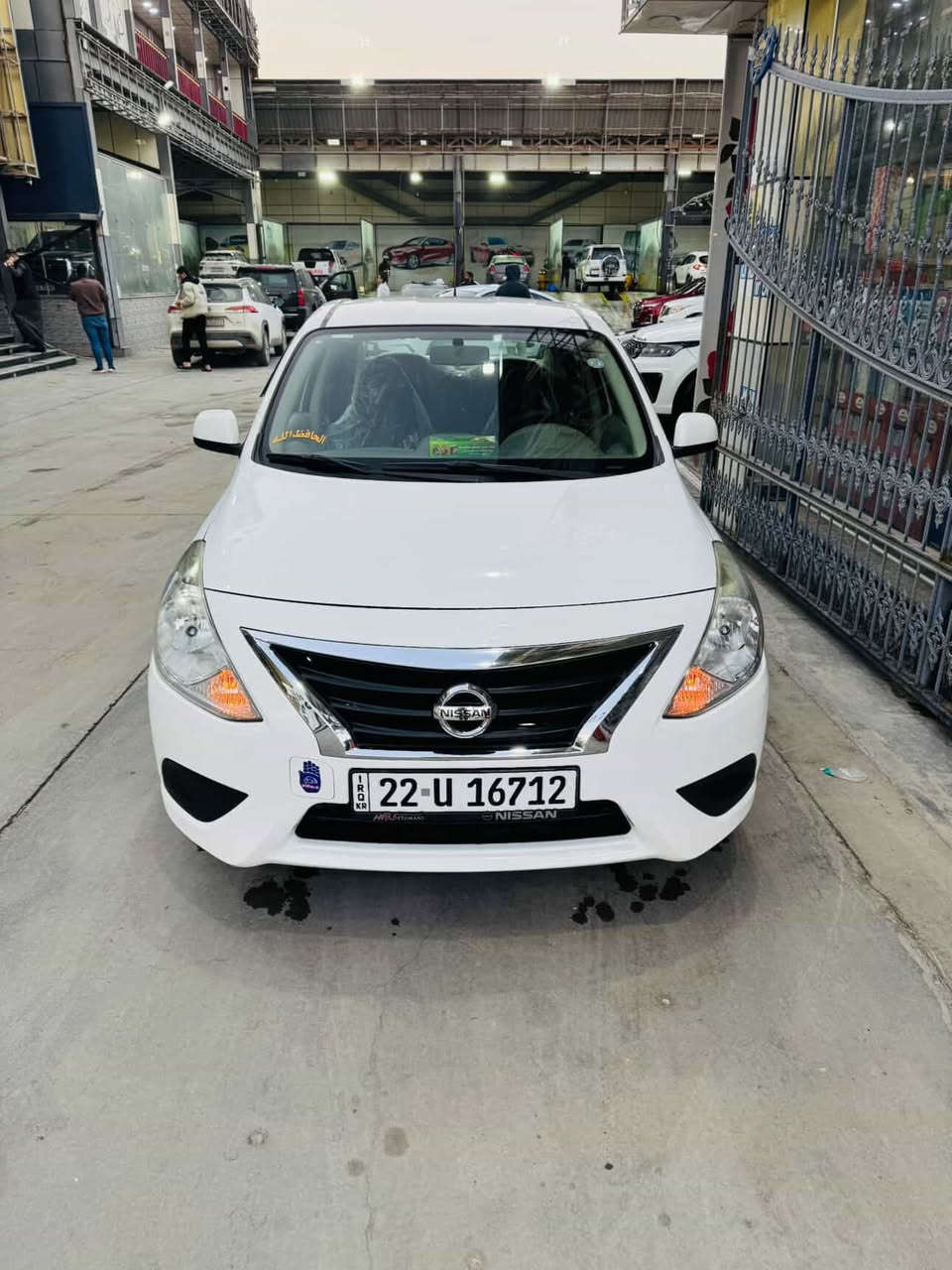 سلام عليكم اخوان ورحمة الله وبركاته
نيسان سني للبيع مديل 2023 لون ابيض سياره نضيفه وحلوه وجديده ومامتعوبه  كير ومكينه وحداديه وتبريد وتخم تاير ورنكات وسياره خير من الله ملاحضه سياره بيه كم قطعه كلير فقط لا دكت جاكوج ولا مفتوحات 
ولا بارد السياره بدي صافي ب الكارتون تخم تايرات ورناكات جدد 
والحمدلله خير من الله (العنوان البصره المعقل نواب الضباط )(السعر 118 ) وبيه مجال الطيبين ***********. سيد رضا
