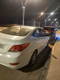 اكسنت ٢٠١٥ • ماشيه ١٥٠ الف • رقم البصرة