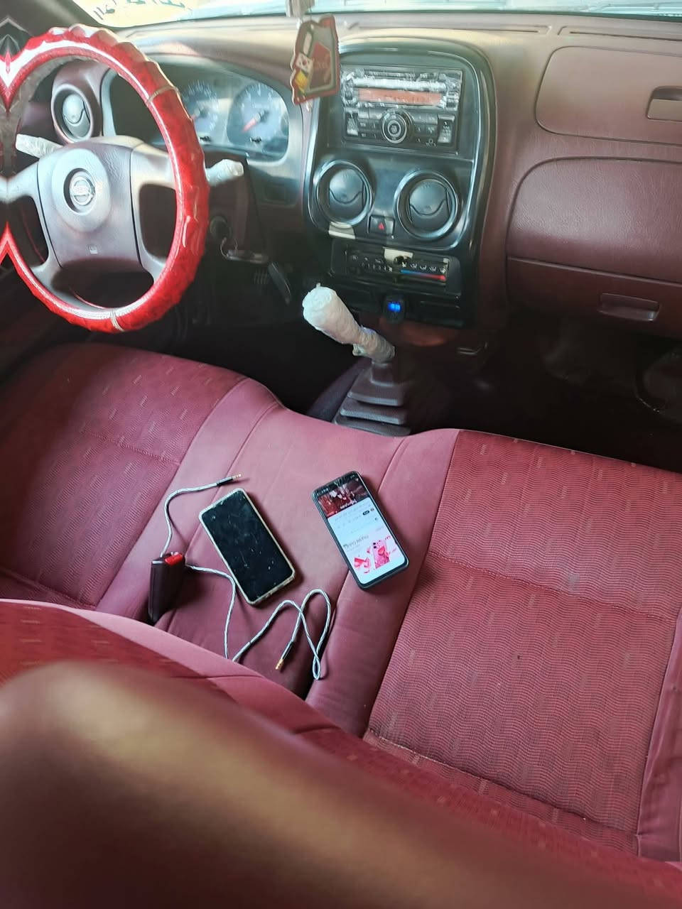 السلام عليكم نيسان بيكم موديل 2014 مكفوله كفاله عامه السياره فول كامل  رقمها نكليزي بغداد بسمي مداور ثانيوم المكان واسط العزيزية السعر 148


**إذا كنت صاحب هذا الإعلان وتريد حذفه لأي سبب، رجاءا أرسل رسالة إلى الدعم الفني**