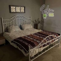 غرفة ماليزي • نظيفه • مع دوشك