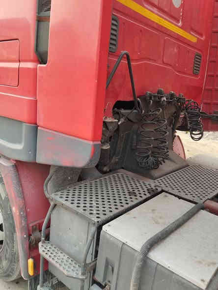 سلام عليكم للبيع افيكو مديل 2006 مكينه 480 لاتنقيص ولا بخار كير اوتماتيك 16 نمره تخم تاير دبل تانكي تبريد ثلاجه هاف شاصي مكفول سياره نضيفه كلش جاهزه للشغل رقم صلاح الدين بدون ضباره مربوطه فلات 4 محاور عنوان بغداد الشعب سعر 80 تفاصيل اكثر اتصل ***********
