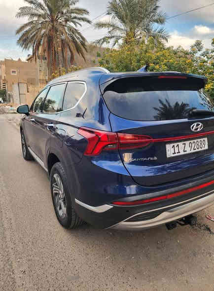 سنتافياموديل 2022ترقيم جديداليوم ترقمت واردامريكي حادثهه بصيط بدون ايرباك فول مواصفات محرك 4سلندر5راكب ماشيه 50الف سعر235وبيهه مجال ***********
