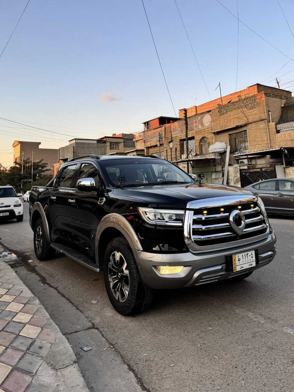 بيكم باور  مودي 2021  بانزين  للبيع فول
الفول  داخل مشمشي

المواصفات : 

- ٤ كامرات 

- رادارات ٣٦٠ مع نقاط عمياء 

- حساس امامي خلفي 

- فتحة سقف 

- نضام المحافظه على المسار مع مثبت سرعه تفاعلي 

- لايت زنون عالي ناصي و الخلفي ليد 

- مقاعد جلد و كهرباء للسائق و الراكب مع تدفئه للمقود 

- شاشه لمس و تدعم الابل كار بلي و الاندرويد اوتو 

- عدادات دجتل مع ٣ ثيمات للعدادات 

- دفع رباعي مستمر مع دف لوك و نضام النزول من المنحدرات و ٣ وضعيات قياده ( سبورت ايكو نورمال ) و دبل خفيف 

- محرك ٢٠٠٠ و كير ٨ سرعات zf مع وجود شفتات للتبديل خلف المقود 

- اوتو بارك مع اوتو هولد 

- مانع تصادم امامي 

- تشغيل عن بعد 

- حالياً ماشيه السيارة 51 الف كيلو متر 

- منافذ طاقه و يو اس بي و فيش كهرباء 

- شاحن لاسلكي 

- سيارة جاهزة من كلشي كير مكينة تبريد 
بيه صبغ على كد شبر الجاملغ الخلفي 
رقم بغداد 

 ☎️.  ***********.  ☎️
