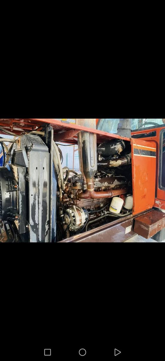 فيات للبيع حجم 115 فول مواصفات تكمه عريضه بگ بالصفحه مكينه مكفوله گير ومحرك واكسنات لابخار ولاتنقيص. كهربائيات شركه. تبريد ويه السويچ مكينه جاهزه للعمل ماتصرف اعليها الف مرقمه واسط بسمي  السعر.٤٢ وبيها مجال للشراي. العنوان السماوه  رقم الهاتف ***********
