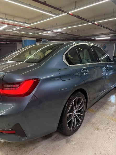 ‏Bmw 330i xdrive 2020 ( مكانهة بغدادد) 

مواصفات 330i xdrive معروفه فول بس مابي داتاشو و كيج الكتروني باقيات فول 

وارد امريكى 
حادثهة بس كلير باب السائق من امريكا عدا كلشي مكفول بالسيارة  موضح بالصور هم 
دعامي لدعاميه بشرط 
كير محرك كهربائيات بشرط
ماشية فقط90 الف كيلومتر حقيقي

سعر/ 238 بي مجال بسيط 
مكان سياره / بغداد 

***********
