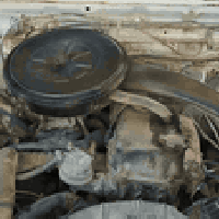 نيسان ١٩٨٦ • گير ومكينة مكفولة • الديوانية