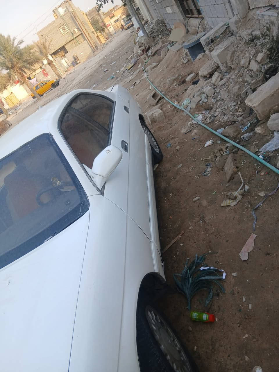 السلام عليكم بطه فصل للبيع سياره سنويه منتهيه سياره نظيفه بس متوكه مكينه اثنين ونص سعر 35 وبيها مجال بصره زبير***********
