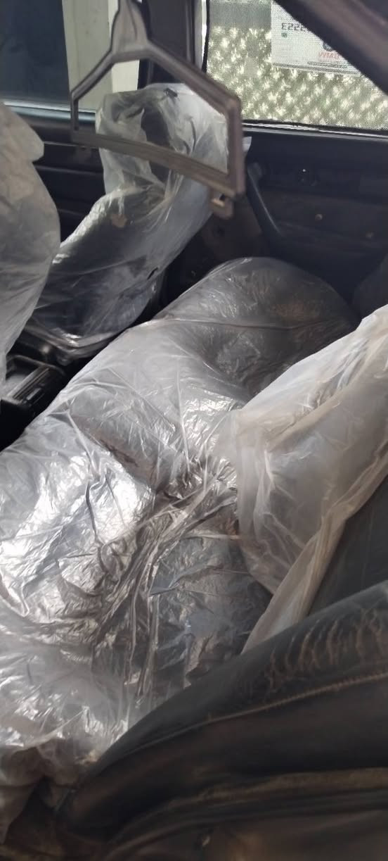 سياره بي ام موديل 92. حجم 525 اصل
مكينه ٥٢٥ تك فانوس عدل اتو

تبريد ويه سويج

فتحه ثلاث طكات

مكينه لا تبخير ولا تنقيص تريك وين متريد

سياره ضربته جاملق الأمامي

سياره مصبوقه جماليه

تخم تاير جديد

وياله خليه

ترايش اM

بجم عريض

رقم بغداد دولي

سعر ٦٠ وبيه مجال

***********

إذ اكو مراوس ب كاسحه هم عادي
