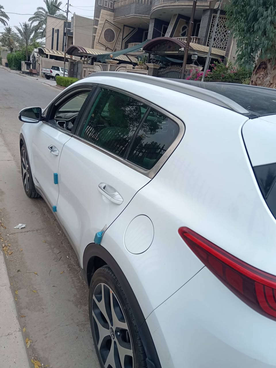 من رخصة الآدمن
السلام عليكم
سبورتج ٢٠١٦ خليجي
جيتي لاين مكينة 2400GDI
السيارة مختنكة فول مواصفات
بصمة
فتحة بانوراما
حساسات داير مادايرها
شاشة وكامرة بلادي
تحكم بالمري الجانبي
صندوق كهرباء
كشنات كهرباء تدفئة وتبريد
تبريدها قطعتين خير من الله
مكينة مكفولة و كير مكفول
السيارة جديدة واضحة بالسونار
السعر 175
للاستفسار الاتصال على الرقم ***********
