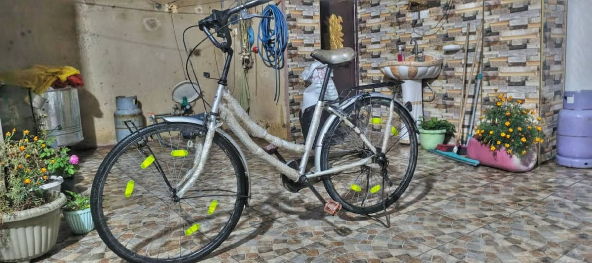 للبيع 
بايسكل ياباني للبيع
اللون سلفر 
نضافه 80٪
تايرات جدد
بريكات شغالات 
السعر 85
العنوان الانبار الفلوجه
للتواصل واتساب  ***********
او على الخاص
