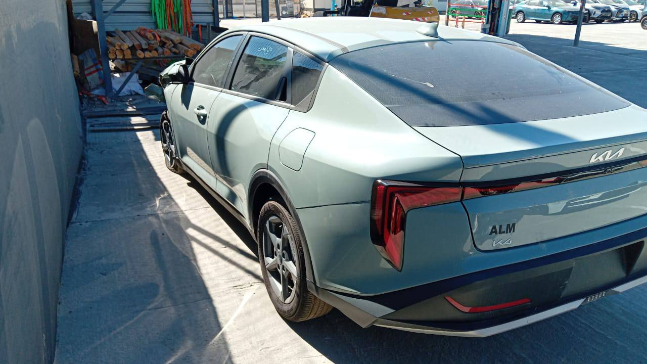 السَلٱمٌ عـَلـْيگمّ-ۈرحـْمّـٌة ٱللـّہ ﯙبُرگـّاتہ k4 موديل25 ماشيه 5000 باسمي. السعر 160 وبيها مجال بسيط مكاني بغداد رقمي ***********
