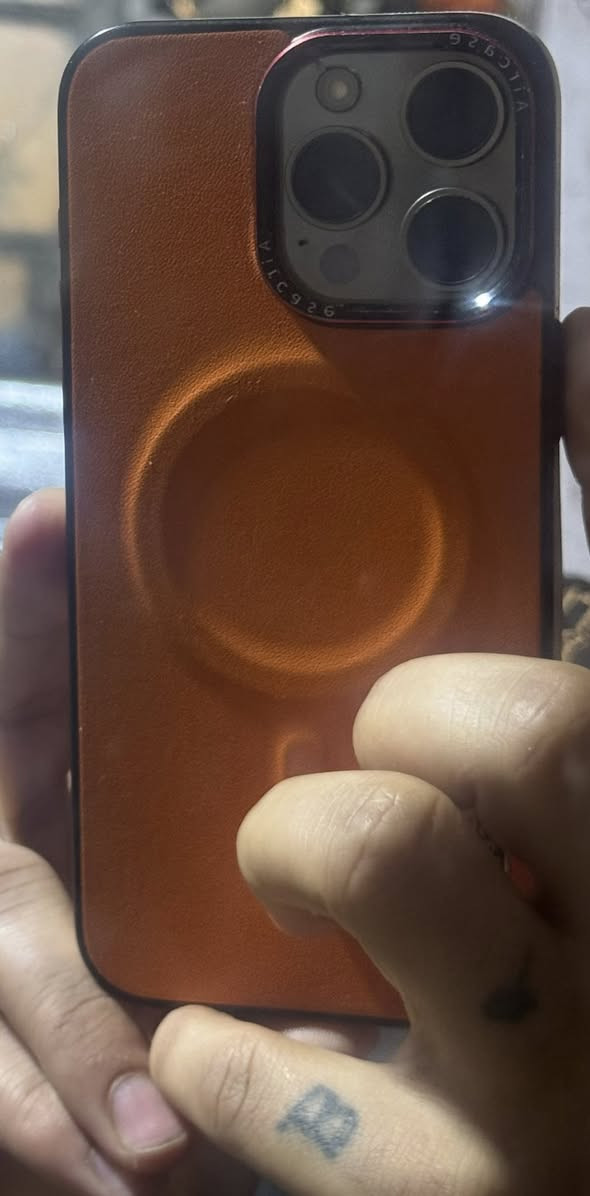 سلام عليكم عندي 15 برو ماكس وتر بطاريه ٨٨ ذاكره ٢٥٦ مشحون ٦٨٩ مره
بس يرادله ضهر وكع مني وتفطر الضهر كله يحتاجله تبديل او تريد تبقي الكفر بي ميبين تلفون كلش نضيف لا مفتوح ولا ايشي بي شويه حتاجيت وريد ابيع سعر ٩٢٥ وبي مجال شي بسيط 
واتس***********
