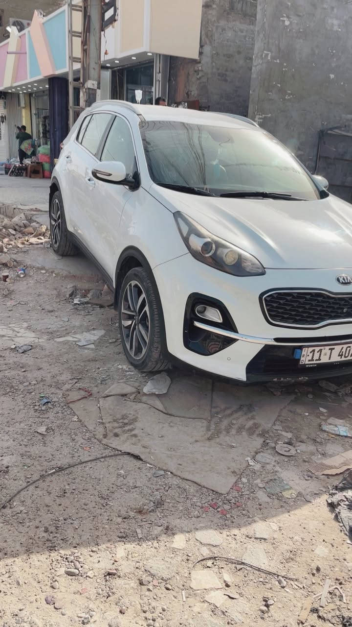 سلام عليكم من رخصت مدير الكروب
كيه سبورتج موديل 2020 سياه جديده بمعنه الكلمه مكفوله كافله عامه من الصبغ والتبديل سياره تبريد والتدفئه شغال المواصفات الكيه معروفه نص فول سياره العنوان بغداد الشعب سوك شلال السعر 210 وبيهه مجال لاستفسار *********** غير مواجد علخاص
