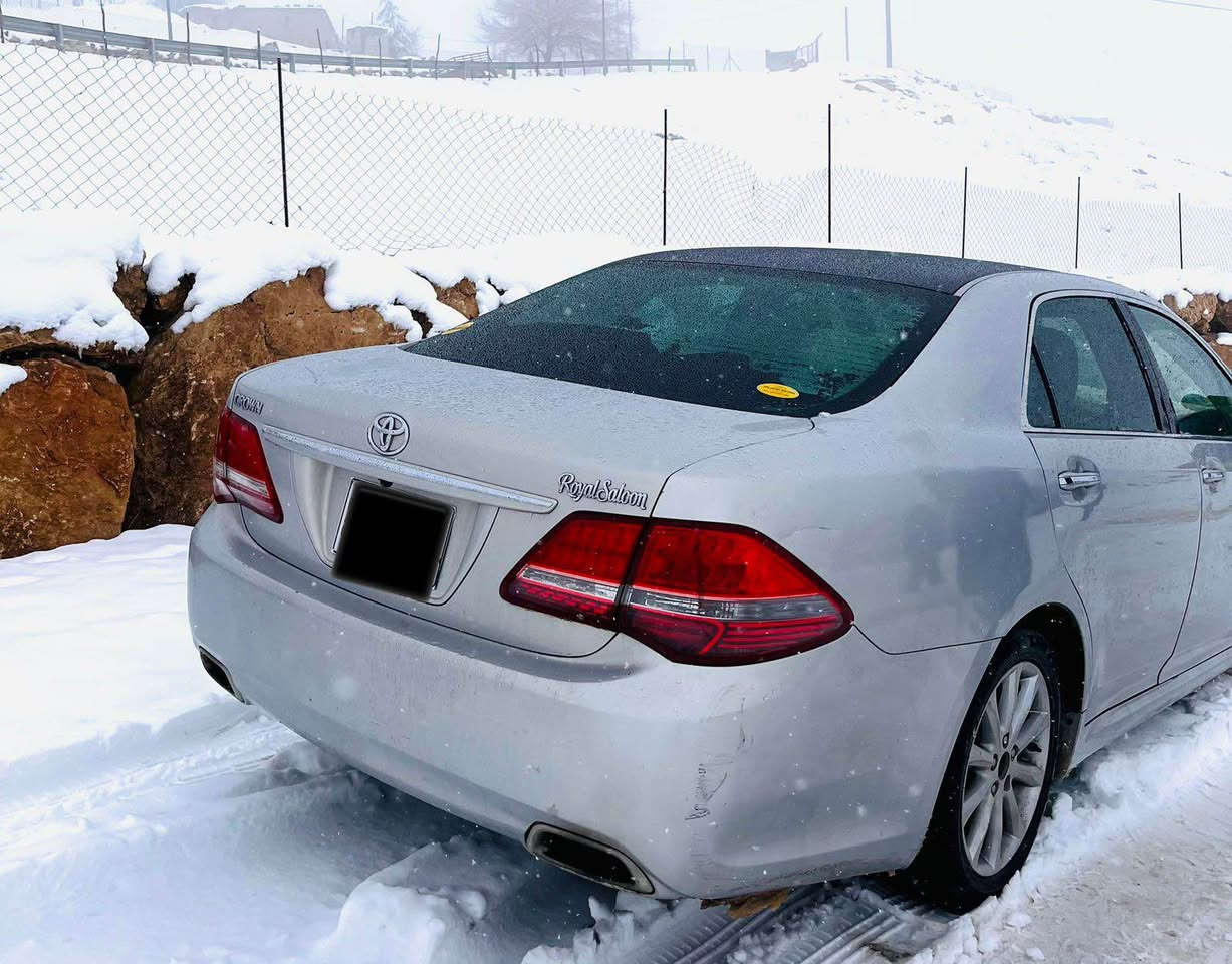 * شاهینە موس  2010   
        * ‏‎ناو زەرد 
        * ‏Eco 
        * ‏Snow 
        * ‏sport
        *  دەبڵ Eco
        * بازین زۆر کەم دەخوات 
        * مەکینە  بچوکی گێر گەورا 
        * ئاوێنە  ئیشارەت 
        * تراکشن
        * کامل مەسرەف کراوە  
        * ‏‎تەحدید سورعە 
        * ‏‎ڤۆلیۆم 
        * ‏‎تەبریدی مەرکەزی 
        * ‏‎سنوق شەفت
        * چوار تایەی لۆک 
        *  پێنج بەسمە 
        * ‏‎تەبرید كارەبایی مەزبوت
        * ‏‎دەر و ناوی وەک شوشە
        * گۆرینەوەش ئەکەم بە ئارم یان رەقەم 
*********** السليمانية, العراق
