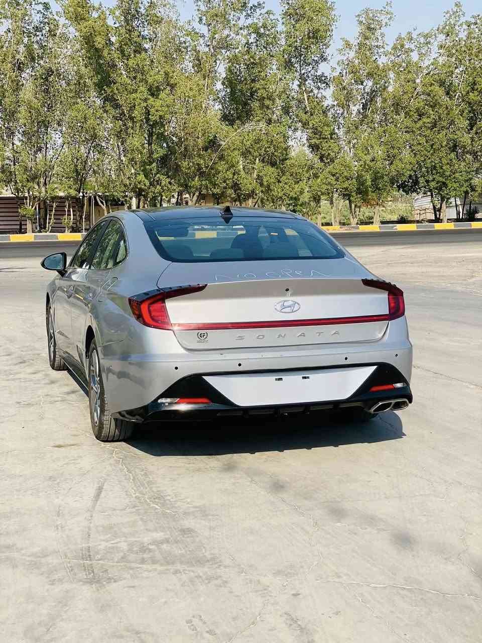 السلام عليكم سوناتا2023سبورت دخول جديد بسمي حره حادثه نص جاملغ خلف السايق وتبديل دعاميه فقط السياره فتحه تحكمات انضمه قياده رادارات سياقه ذاتيه ماشيه ١٧ الف بعده بحاله الوكاله مكاني حله الشراي يتصل وبي خير ويدلل ***********
