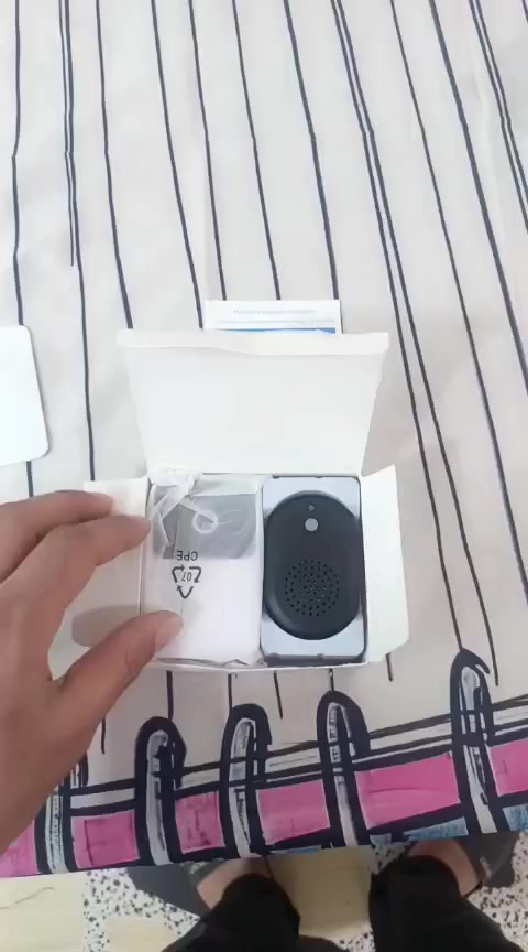🔥 جرس باب ذكي مع كاميرا – أمان وراحة بلمسة زر! 🔔📷
تعبت من تفتح الباب بدون ما تعرف منو وراه؟
هسه الحل متوفر 👇
✅ كاميرا واضحة مع رؤية ليلية
✅ تشتغل على الواي فاي وترتبط بالموبايل
✅ تگدر تحچي وتسمع الزائر من تلفونك
✅ جرس داخلي بصوت عالي
✅ إشعار فوري أول ما ينضغط الجرس
✅ سهل التركيب بدون تمديد أسلاك
💰 السعر فقط 15,000 دينار عراقي
🚚 توصيل مجاني مجاني
📩 للحجز والاستفسار راسلنا خاص،،


**إذا كنت صاحب هذا الإعلان وتريد حذفه لأي سبب، رجاءا أرسل رسالة إلى الدعم الفني**