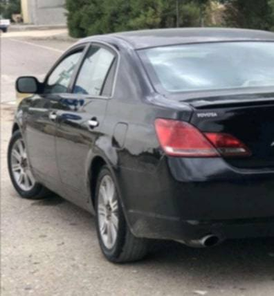 سلام عليك افلون لون اسود موديل 2008 قطعتين شويه مصبوغ سنوي جديد 2027شه‍ر 11 رقم بغداد.. سليماني كلار. *********** واتس اب
