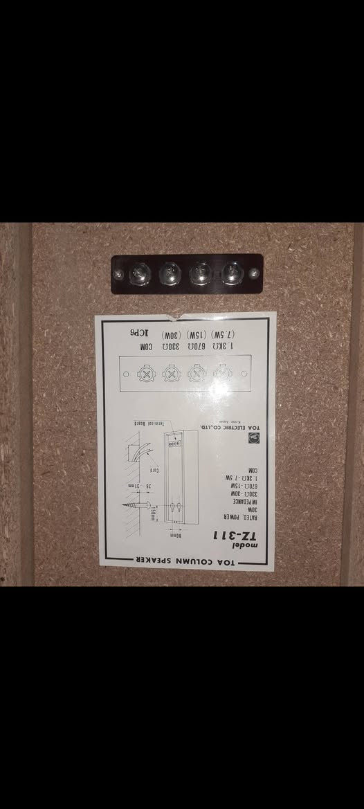سماعت يابانيه جدا نظيفه السعر والتفاصيل داخل الفيديو توصيل موجود


**إذا كنت صاحب هذا الإعلان وتريد حذفه لأي سبب، رجاءا أرسل رسالة إلى الدعم الفني**