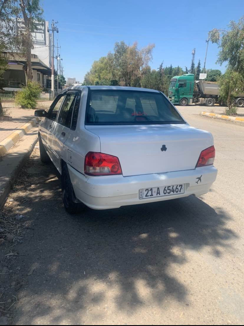 سایپا مۆدێل 2010 بێ دەعم و بێ بۆیاخ بەس قرچێکی چاملغێکی دوای هەیە بە سارد چاک کراوەتەوە 
گێڕو مەکینە و تەبریدی بەشەرت کە زۆر مەزبوتە و زۆر کەمیش بەنزینەخوات و دەفتەری بەنزینیشی هەیە
سەنەوی تاوەکو 2027 تازەیە بەناوی خۆمەوەیە 
سعری 52وەرقەو مەجالێکی زۆر کەم
لەسلێمانیم
*********** Singapore
