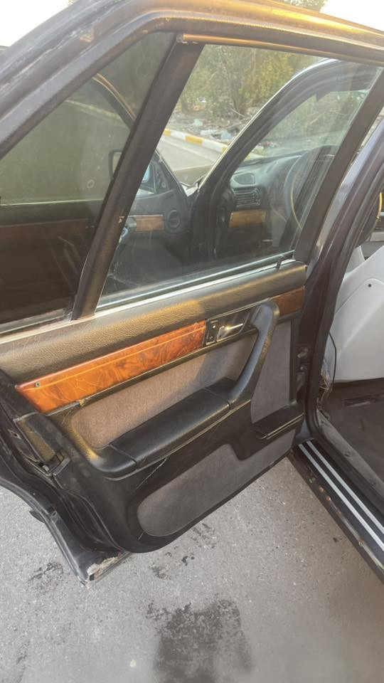 📢 للبيع - BMW 735 موديل 1991
📍 الرقم: انبار الدولي الجديد
📌 الموقع: بغداد 
✅ تخم تاير جديد
✅ گير أوتوماتيك
✅ حدادية جديدة
🔧 تحتاج ترتيبات
سعر 35
📞 للاستفسار والتواصل ***********
