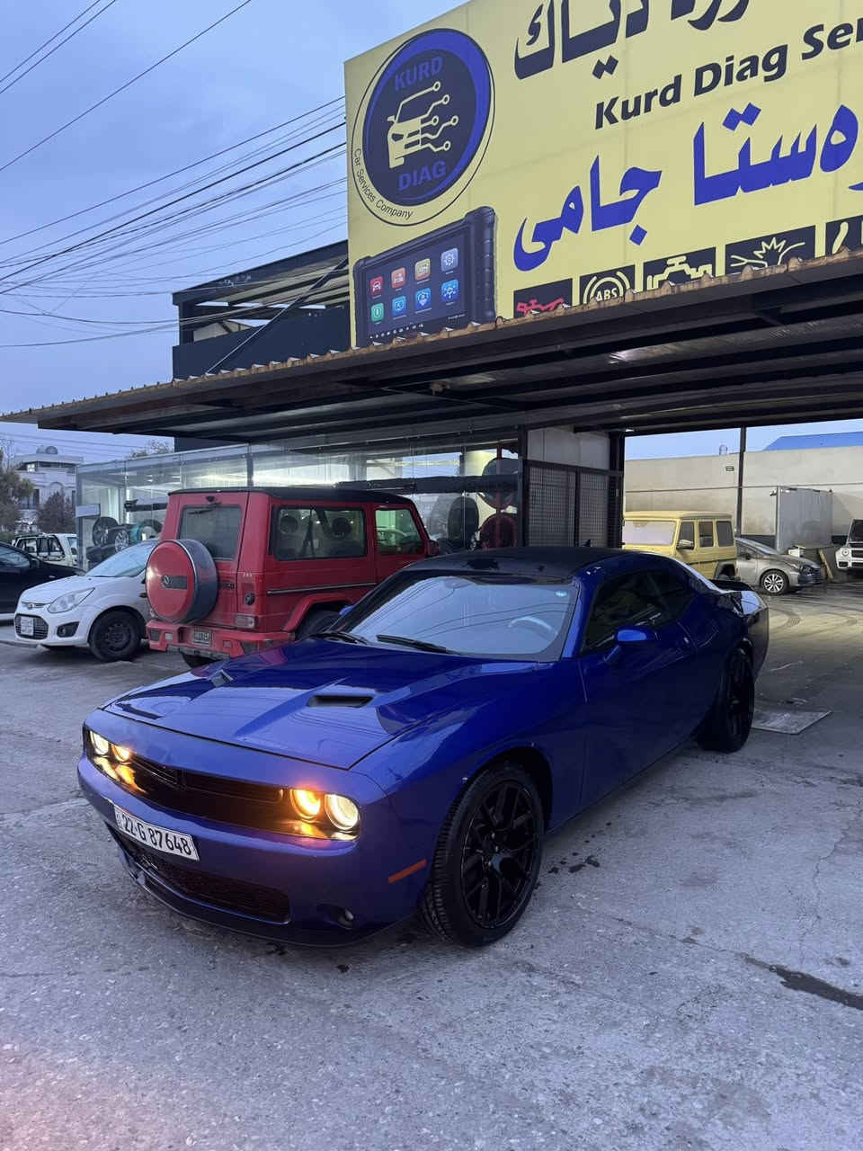 جالنجر  sxt 🚀2021
لون مميز 💙
السياره اخت الكلين كلش نضيفه وجديده 
السياره بس قماره صبغ وجاملغ الباقي مكفول حته الدعاميات بله صبغ 
السياره عل وضع الشركه برغي ممفتوح كير و محرك وحداديه بشرط حجر كزوز بشرط 👌🏻
والسياره احله من الصور 
السياره جاهزه من كلشي الف ماتصرف عليها 
السياره بسمي تحويل بنفس اليوم  رقم وسنويه كله جديد 
ماشيه 50 الف سعر ١٥٨ ورقه سياره بيه غرامه ٨ ورقه نزل من سعر  رقم تليفون 📞 *********** مكان سياره أربيل
