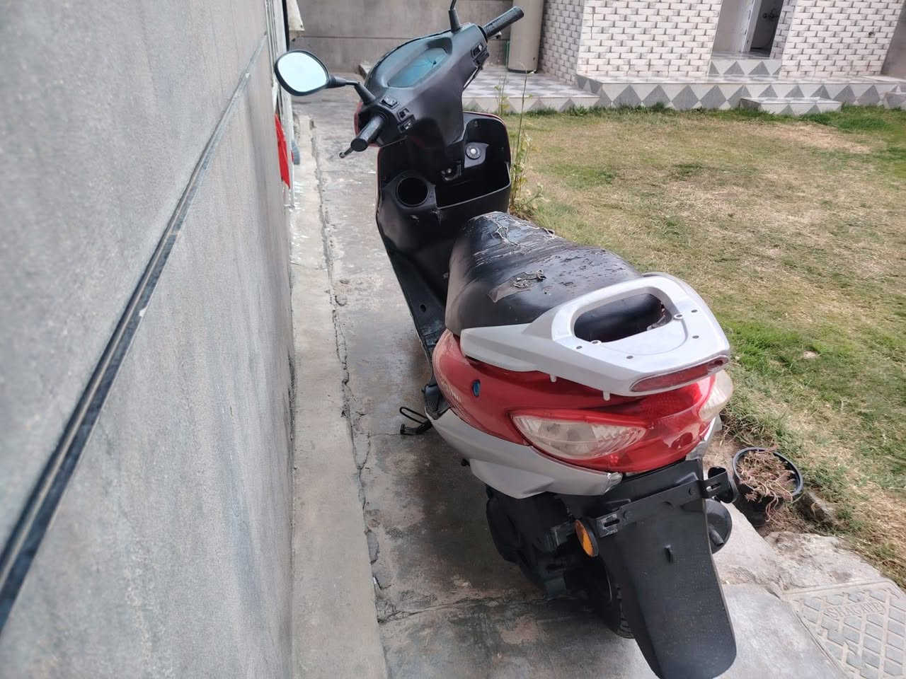 سلام عليكم مطور سايم ابو عيون للبيع سعره ٤٠٠ وبي مجال لعنوان رمادي لملعب دور المخابرات مكلف بل نشر هاذه رقمه ***********
