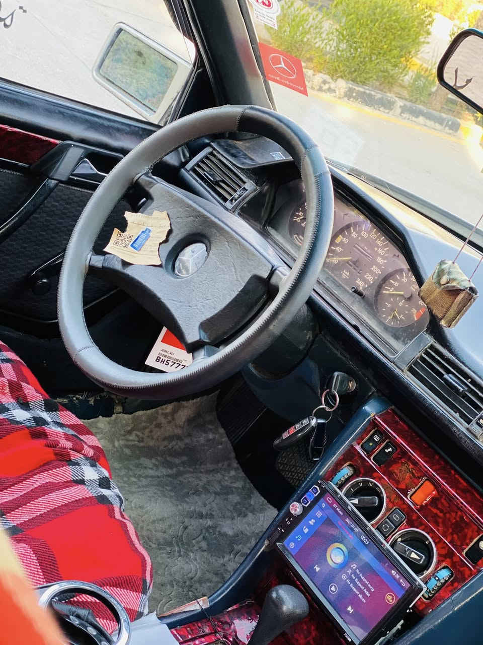 بؤ فرؤشتن  /دانسقه و كلاسيك
مـــارســــيـــدز  E300 🦅
سعري  ٣١  وه ره قه مةجال
ئارمي پلاستيك سليماني 
گيروو مه كينه ي ئه رنه ب 
مه كينه / vvt2500 🛫
ماشاءالله له قوه ت هه ستاني 
سپير ي بيلادي
له گه ل ماوه
مـوديل٩٠
ده عم و چال و ساردى نيه 
سلايت 
مكةبة رة ي بيلاد 
گێڕو مەكينه و ئاكسلى لؤك لؤكه 
ده مارى وه ك بيلادى ماوه
ره نگ / سلڤه ر 🩶 
گێڕ ئتؤماتيك /بيلاد 
ABC
قفل مه ركه رى
گه رمي مه زبووت
کارەبای کامل مەزبوت
جام عادي بيلاد
ده بل ئالير 
تاقم تایەو ويل كةپ بيلادي 
ناوی  ده قي شەریکە
هەیکەلی دەرەجە یەک
چركةية ك و ٢ گه لا ببره
بەشەرتی تەقەو رەقە …
هەمو گیانی لەسەر شەریکە ماوه
٢٥٠  دينار مه سره في نيه 
سيرڤي كامل 

ئارم /ئةوةليات / موس براوه به شه رت ..

ژم. ☎️☎️
***********
***********
