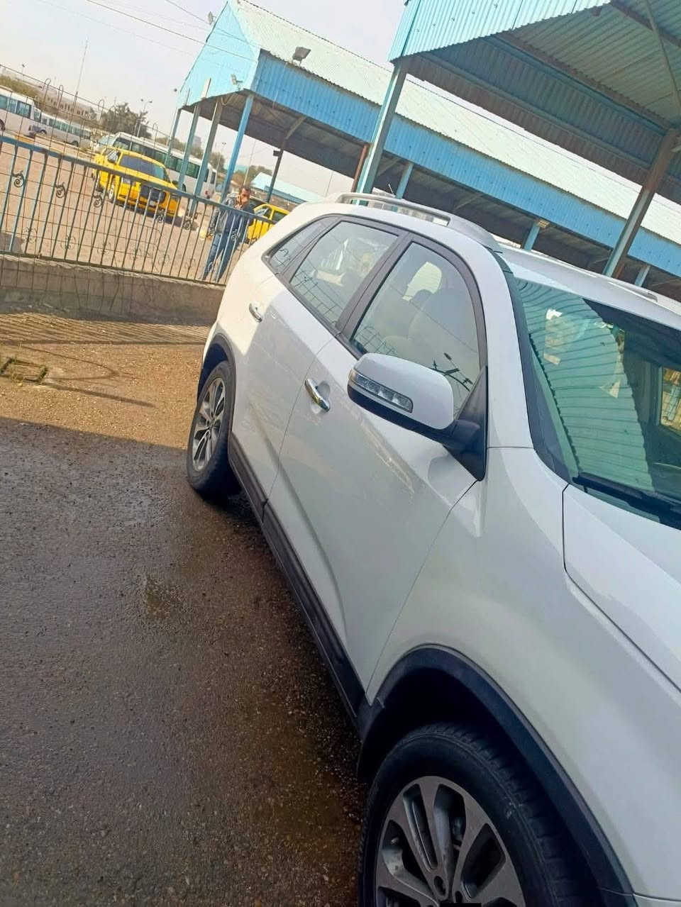 سورنتو موديل 2014 ماشيه 200 الف مكينه 4 سلندر 2400 DOCH مكينه والكير ما مفتوحات كفاله عامه بيها بس شبر بل بنيد سياره 7 راكب كامرات شفط حساسات امامي وخلفي السياره نضيفه شوفت عينكم سعرها 147 وبي مجال بسيط


**إذا كنت صاحب هذا الإعلان وتريد حذفه لأي سبب، رجاءا أرسل رسالة إلى الدعم الفني**