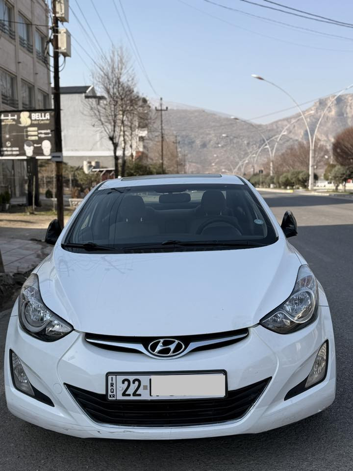 هۆندا النترا خەلیجی مۆدیل2014
لەمواسفاتی خۆی فولە تەنها بەسمە نیە
سیارەکە دەعامی بۆدەعامی بەشەرت بئ سبوخ 
تەنها یەک تیبینی بچووکی لەدۆسەیەک هەیە
نموونەیە لەجوانی وبەرچاویی کامل جوانکاری بۆکرایە
ماشاءاللەی ئەوی لەجوانی  وبی  
مسروفی هیچ نەقس وکەم وکوڕی نیە
 مکینەگەورەیە١٨٠٠مڕغووب کرایتەوە بەلام بەشەرت
دەنگ وبخاروسەرفی نیە 
سەنەوی وهەزەی نوئیە تاکو2030بەناوی خۆمانە
تحویل بەناوکردن بەشەرت
ژمارەی خاوەن سیارە
کۆڕەک +واتس ئاپ +ڤایبەر

***********
