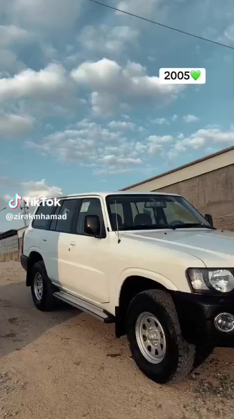 پە تڕۆڵ مۆدیل 2005 بێ بۆیاغ بێ لیدران نوکەدەرزی پیوەنیە ..نمونە ی سە یارە  گیڕ مە کینە ئەکسل دەبڵ ئەکسل هەموگیانی بەشەرت لەسر دەقی شەریکە ماوە ..تایەی لۆک   سەنەوی تازە تە واو بوە . سۆنە ریم داناوە دوجێبچوک ساردە...شوین تە کیە ...***********....             *********** کارتی غازو بەنزینی هەیە
