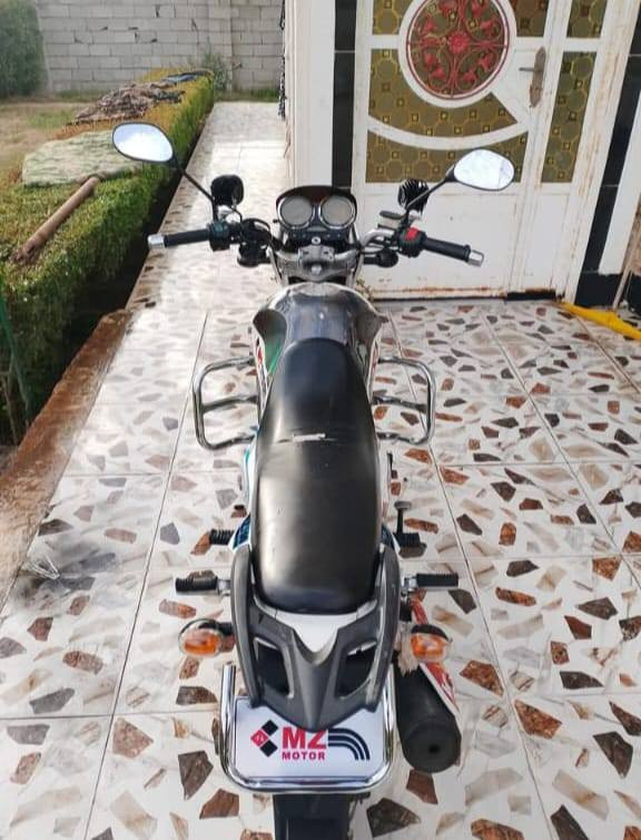 السلام عليكم موطور MZ محرك 200 موديل 20 السعر 750 وبي مجال للاستفسار الاتصال على الرقم ***********
