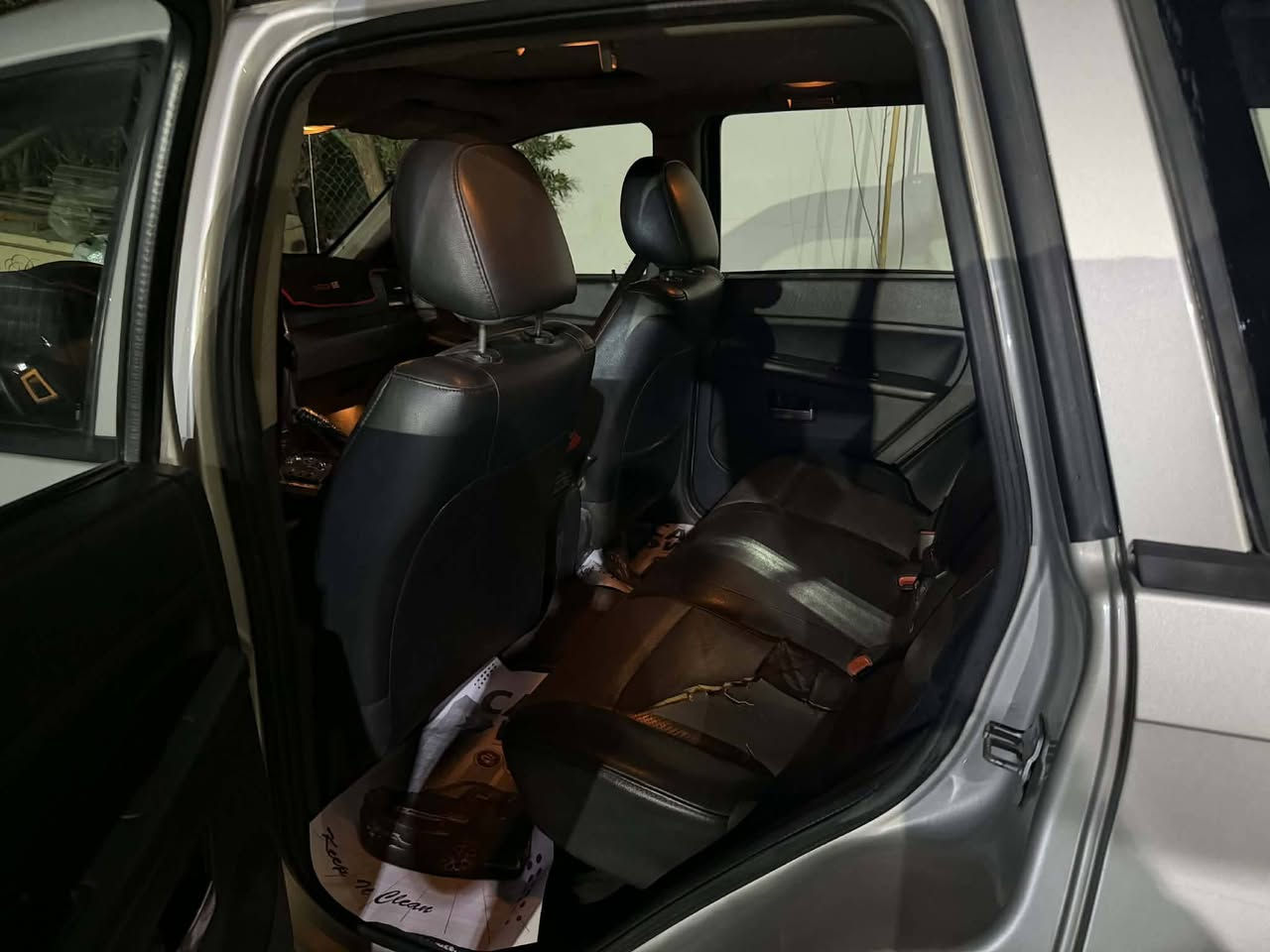 جيب لاريدو 2009 سياره فول مواصفات واحد على واحد رقم بغداد سياره مكينه كير   كهربيات كله مكفول صدر نص عمر سياره سياره ماشيه 107 سياره بيها صبغ  3 بيبان وخشم جاملغ والباقي مكفول وعل فحص سعرها 105 وبيها مجال مال بيع الي يحب يتفضل خاص


**إذا كنت صاحب هذا الإعلان وتريد حذفه لأي سبب، رجاءا أرسل رسالة إلى الدعم الفني**